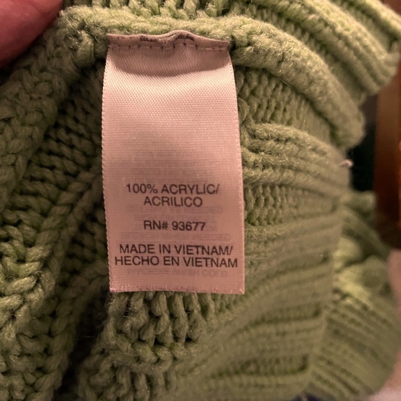 Woman’s St. John's Bay Sage Green Cable Knit Button Up Warm Cardigan - Picture 4 of 5